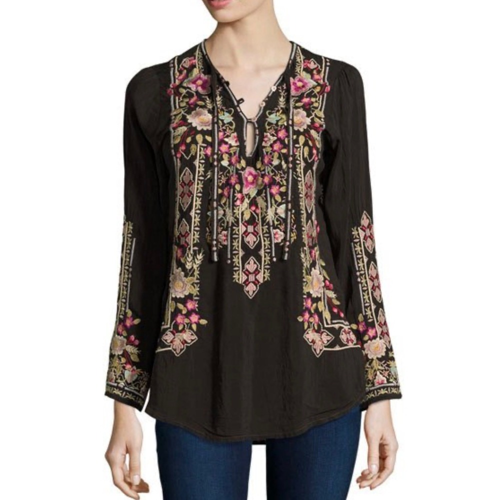 Johnny Was Fabio Black Embroidered Floral Tunic Blouse Petite Small PS C74639P-8